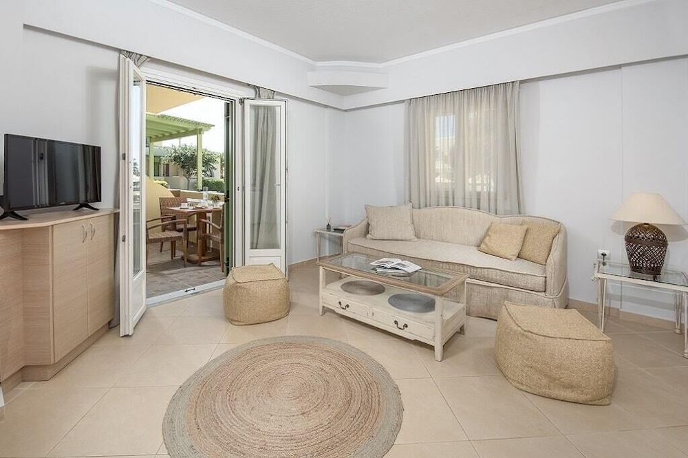 Finikas Beach Hotel 26/50