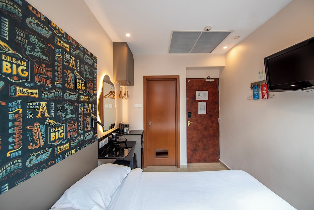 Fragrance Hotel - Oasis 32/55