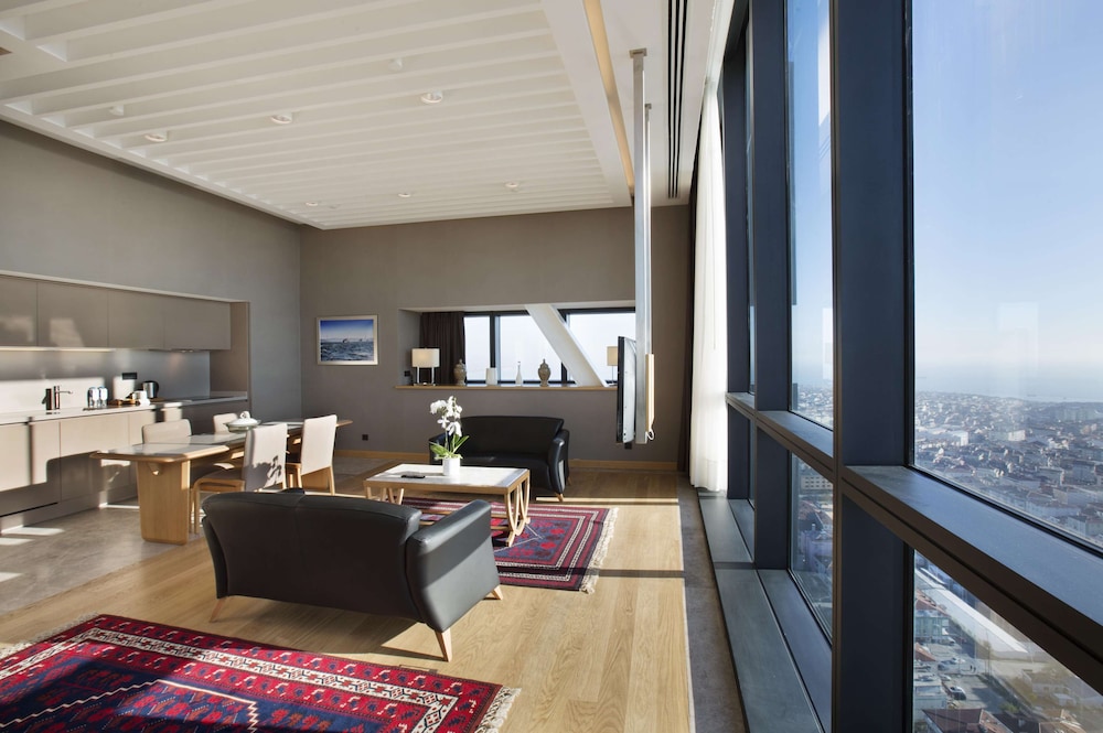 Doubletree By Hilton Istanbul Avcilar 56/77