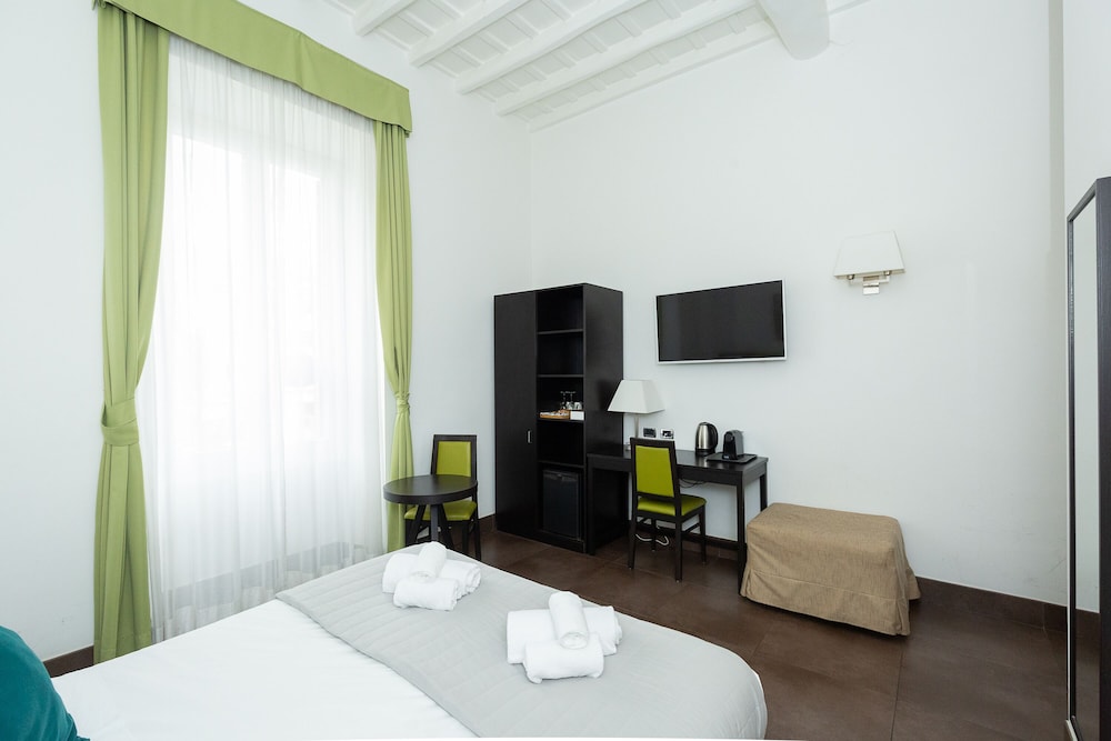 SUITINN 19 HOTEL 20/33