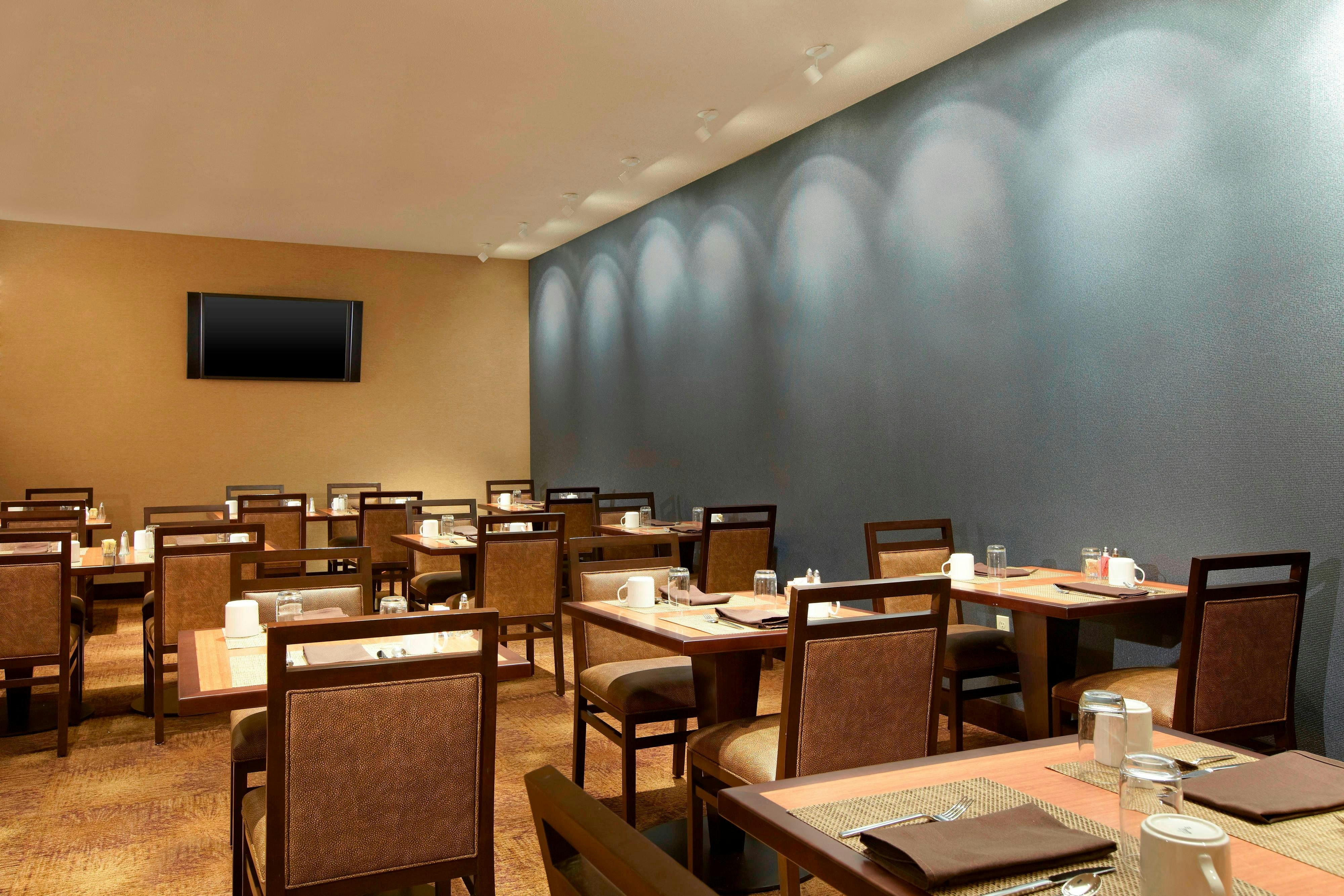 Westin Bonaventure 33/50