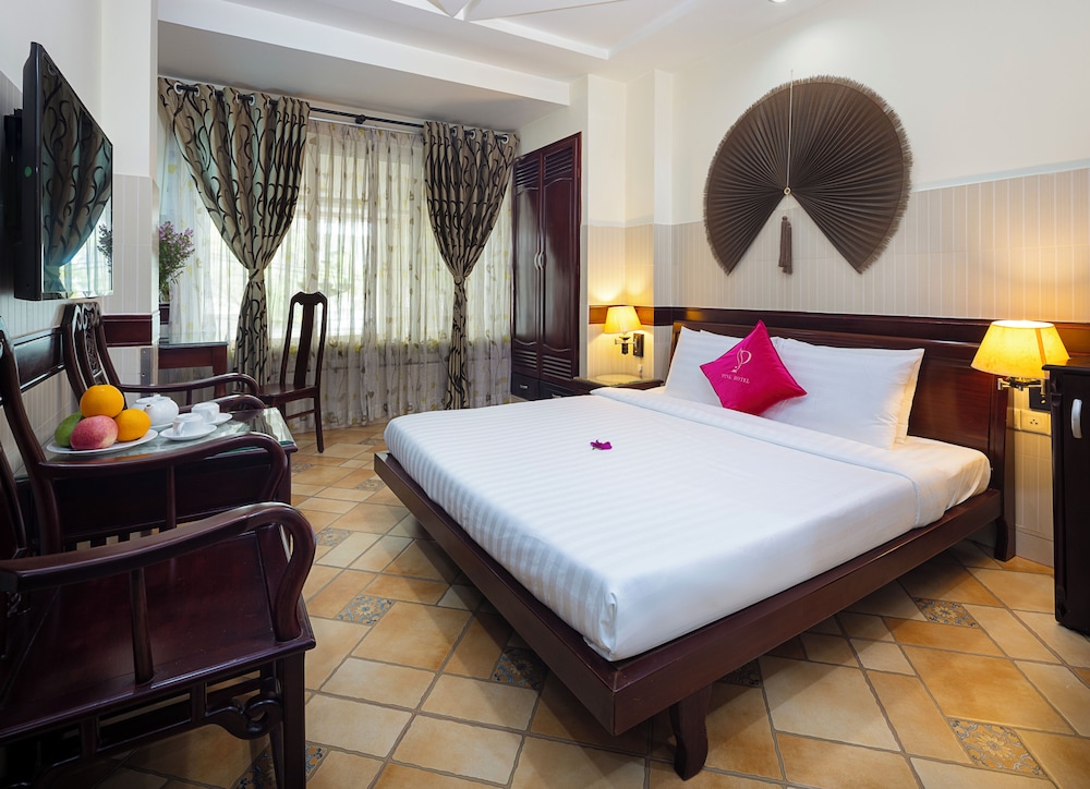 Hoang Thanh Thuy Hotel 1 19/77