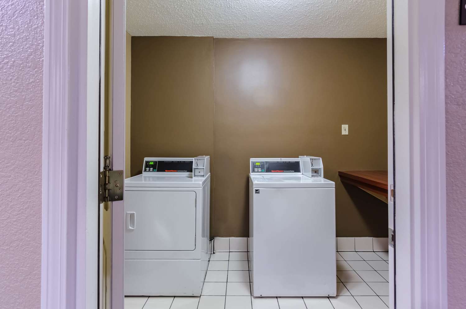 Comfort Inn Randolph - Boston 25/29