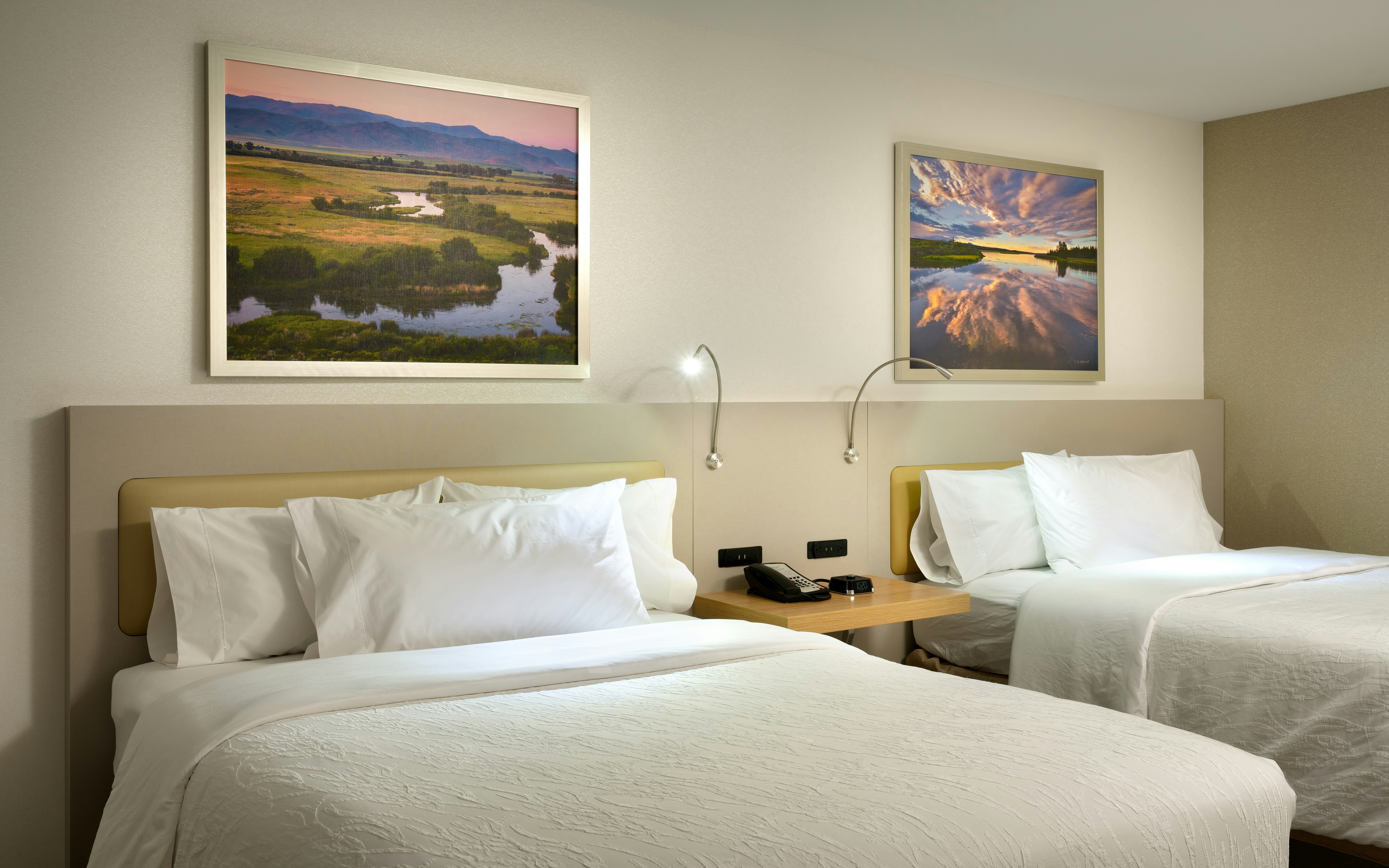 room, 2 queen beds