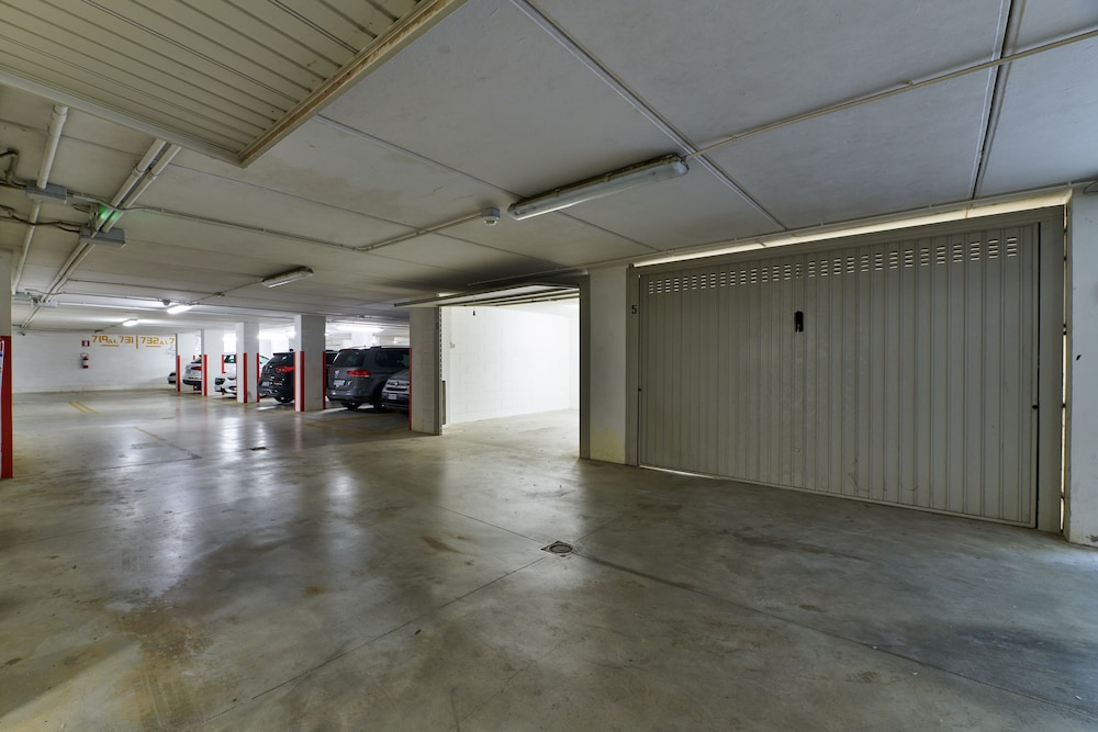 Wally Residence 39/49
