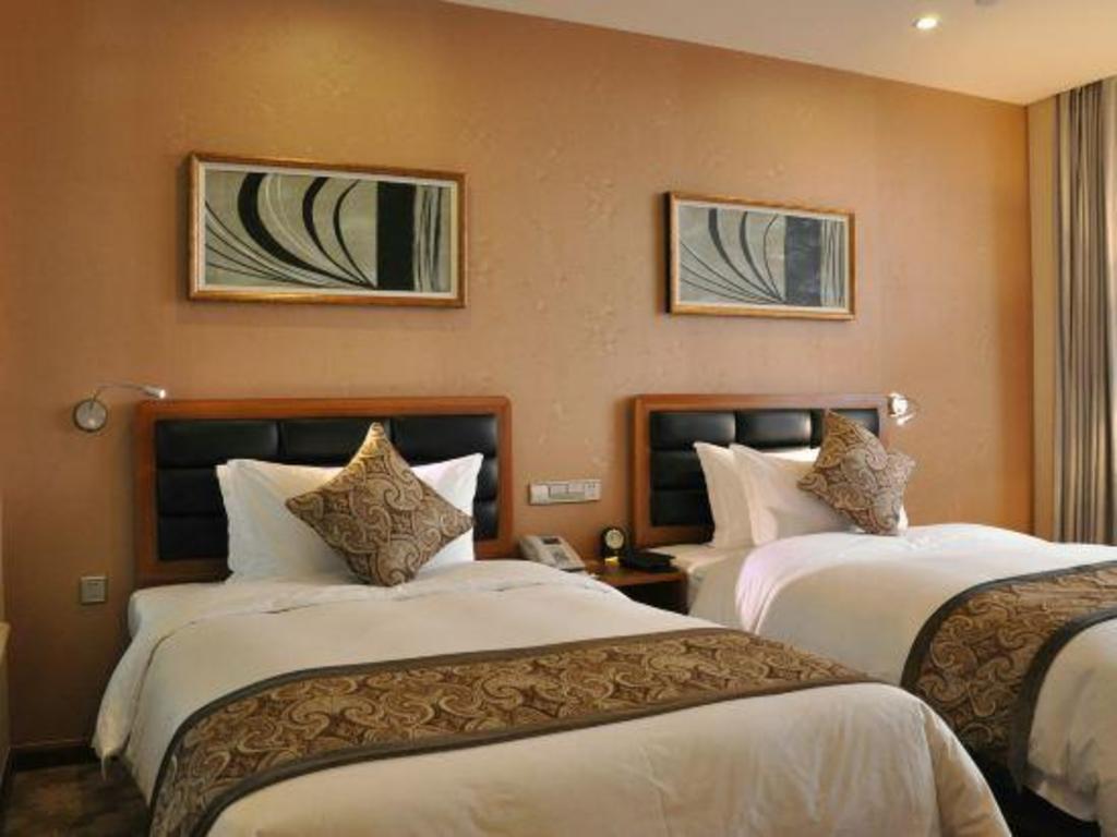 Dayi Yiho Hotel 14/48