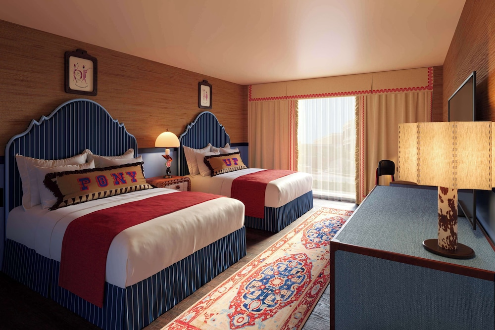 Room, 2 Queen Beds, Bay View, Balcony