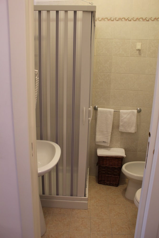 Tipico Resort 48/50