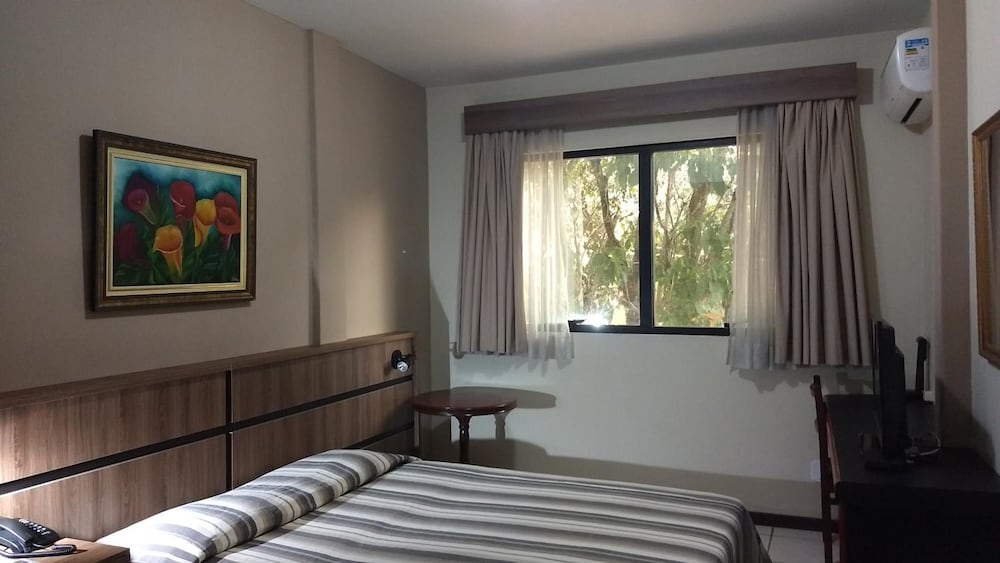 Castel Plaza Hotel 10/61