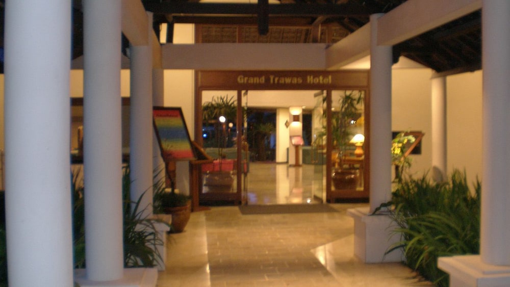 Grand Whiz Hotel Trawas Mojokerto 7/50