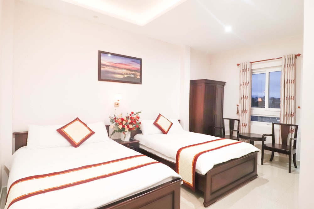 Mai Hoang Hotel 31/70
