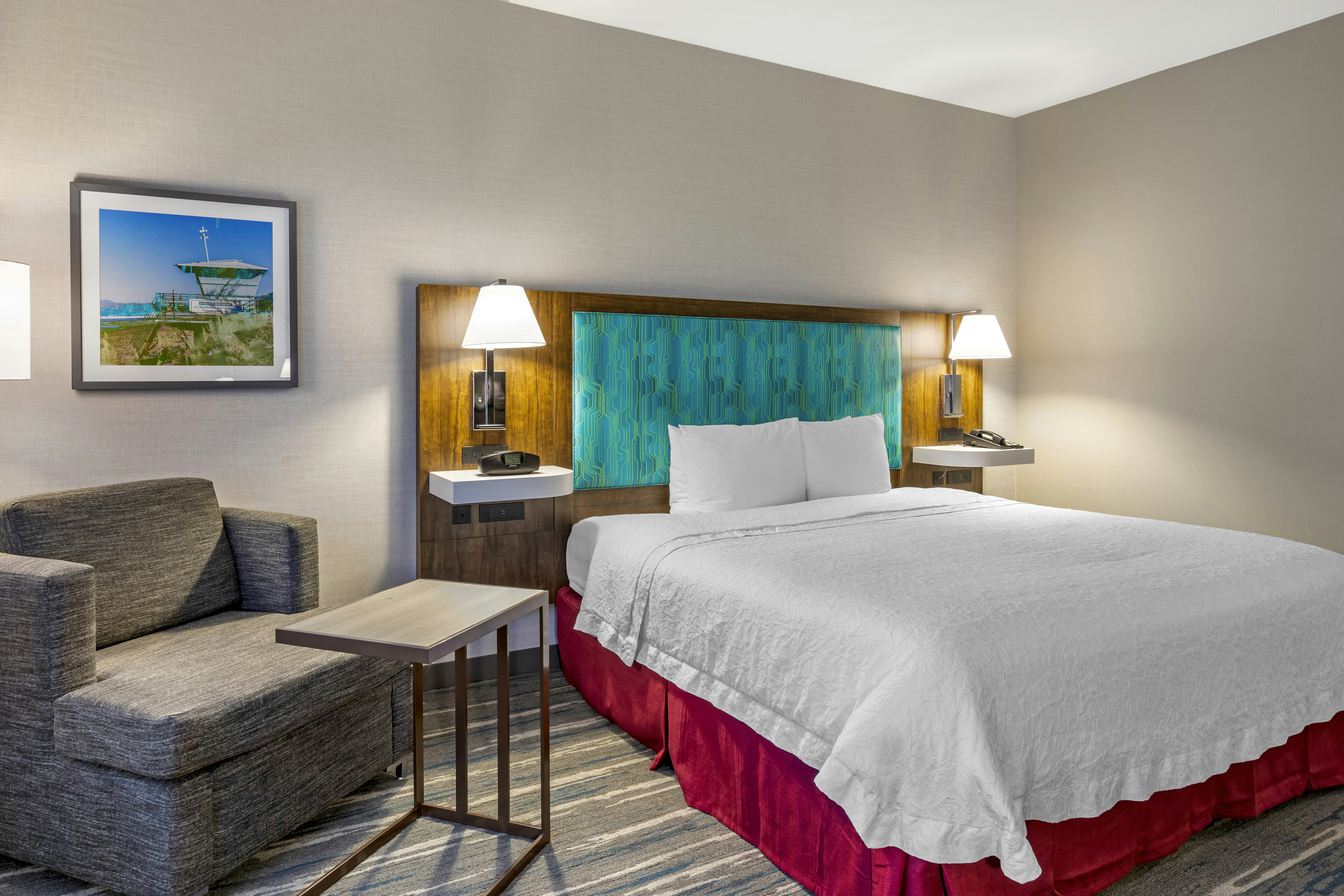 ROOM, KING BED, ACCESSIBLE