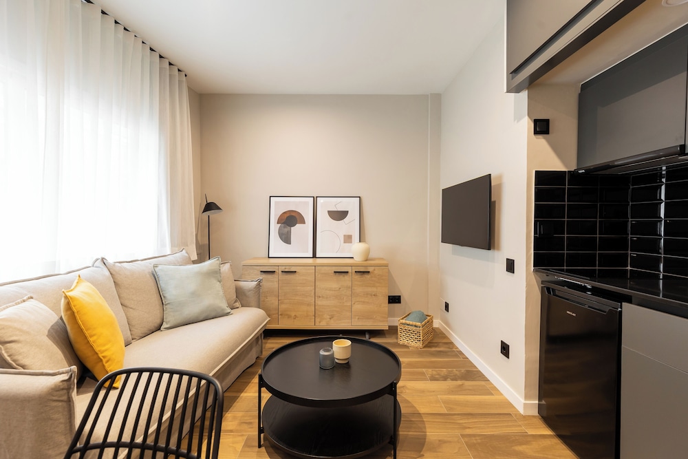 APARTAMENTOS LAFORJA 31/51