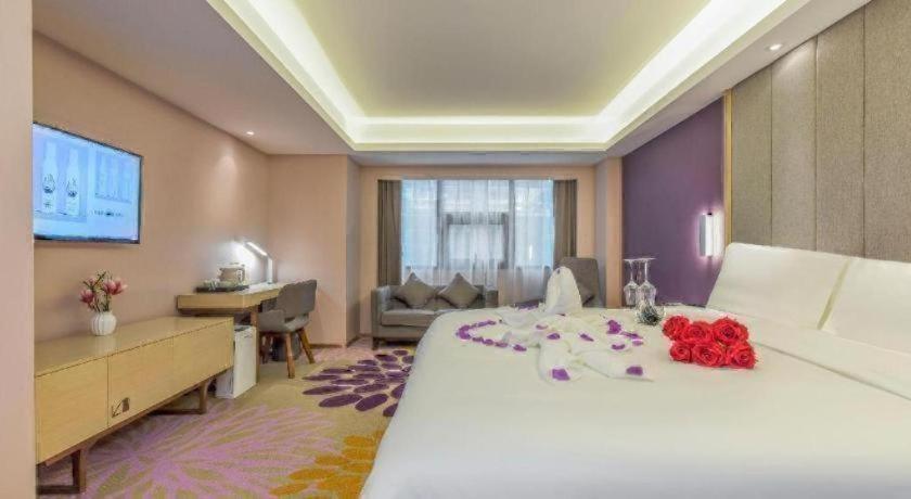 Lavande Hotel (Chongqing Nanping Pedestrian Street Wanda Plaza) 25/45