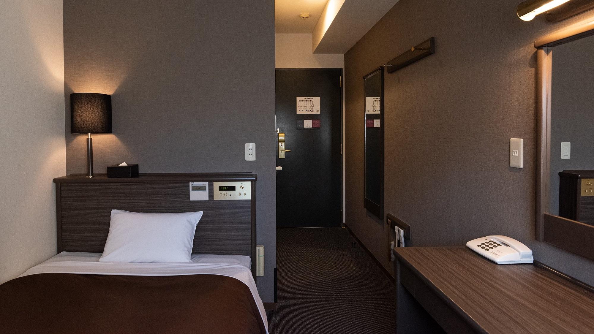 Semi Room, Standard, Semi Double Bed, Smoking