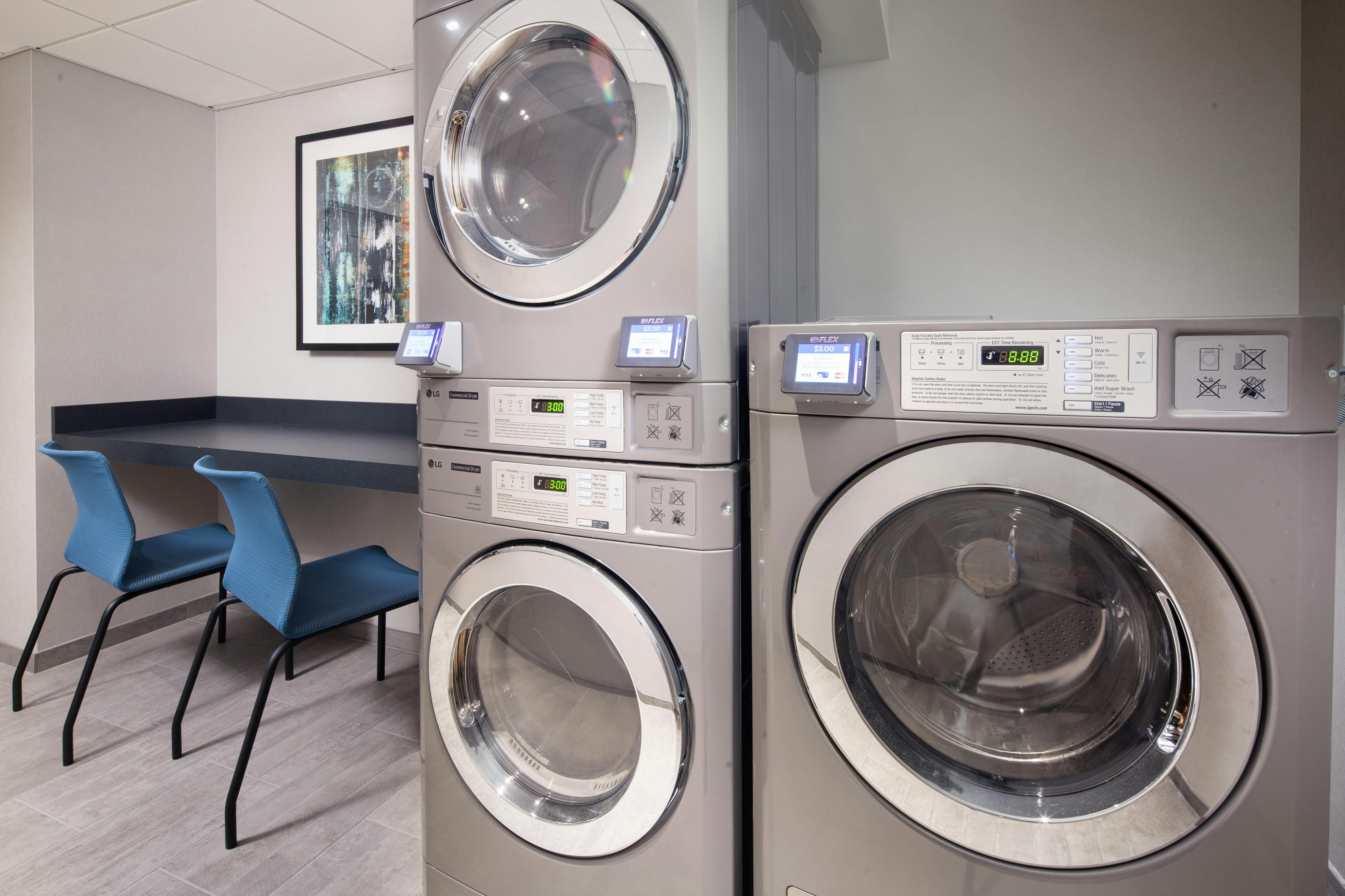 Hampton Inn Boston Seaport District 62/64