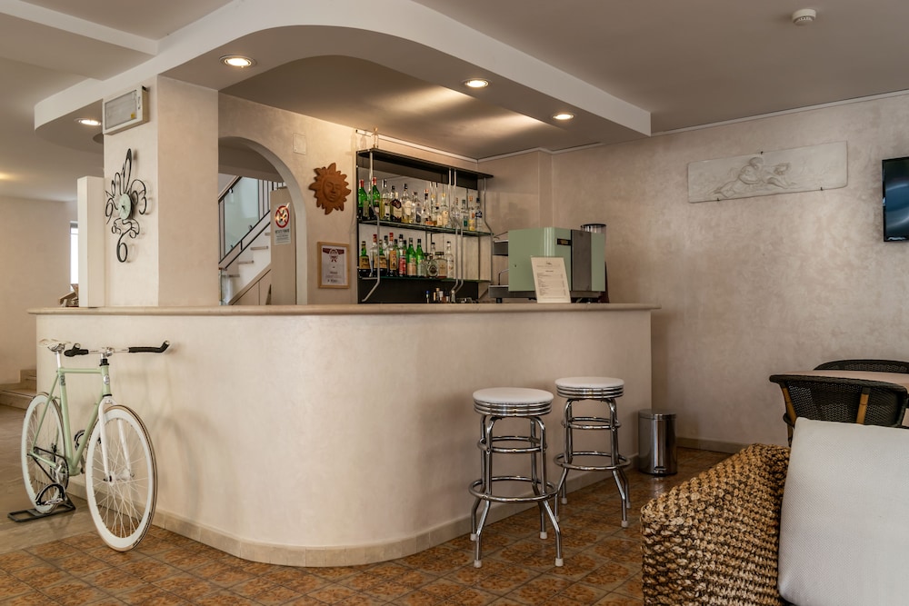 Hotel Stresa 60/66