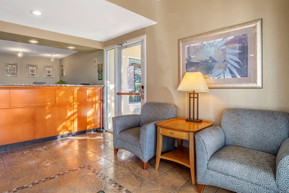 Quality Inn & Suites Livermore Wine Country 6/36