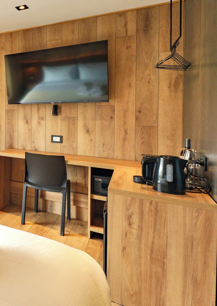Amigo Del Mundo Hosteria Y Apart Hotel 40/50