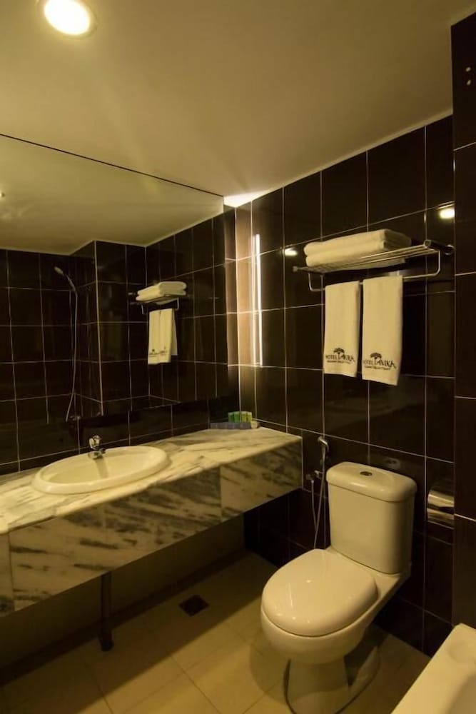 Hotel Anika 30/32