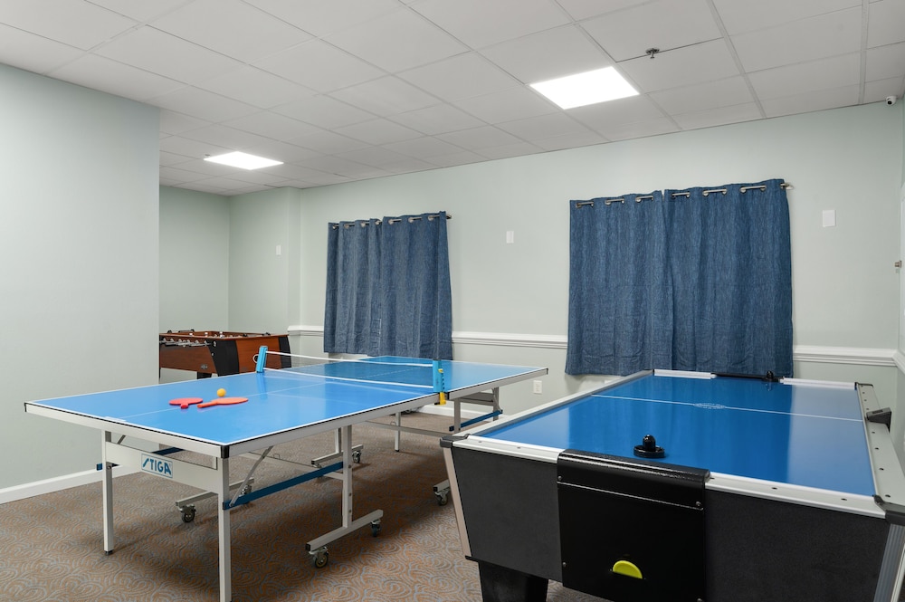 Coastal Palms Inn &amp; Suites 17/50