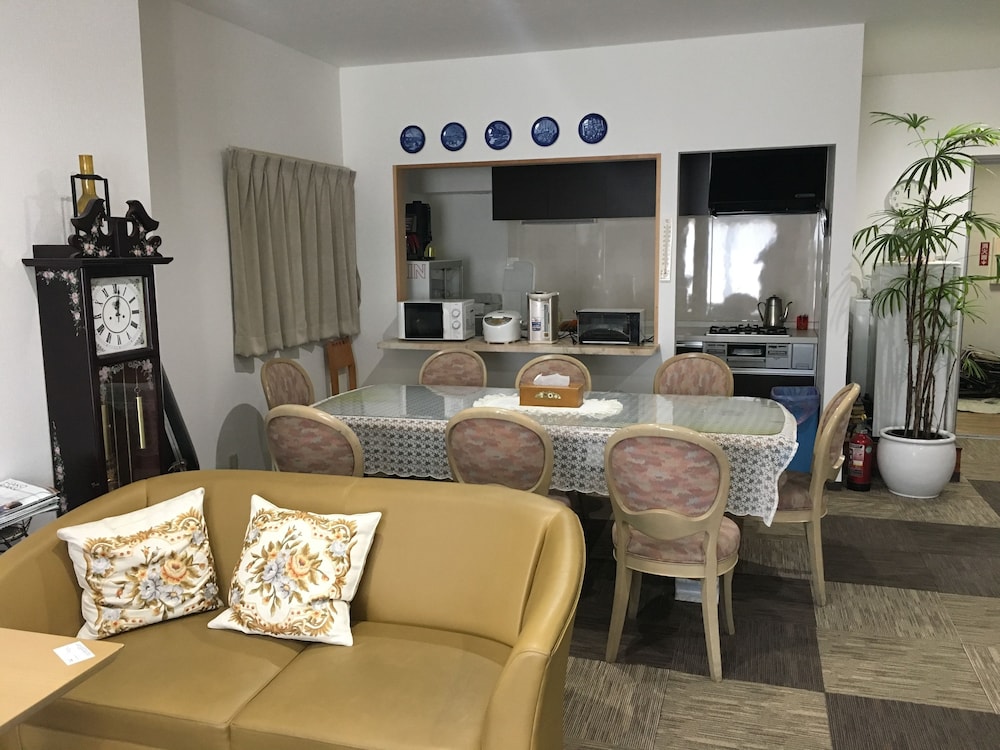 Guesthouse Hakodate Bay - Hostel 40/46
