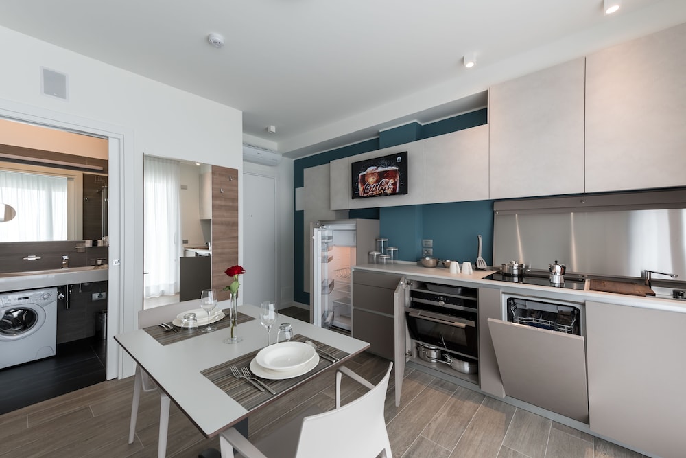 Hesperia Hotel & Residence 34/50