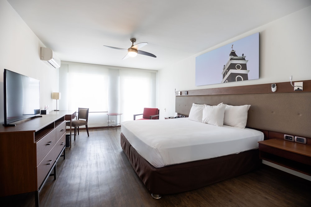 CASA ANDINA PREMIUM PIURA 17/76