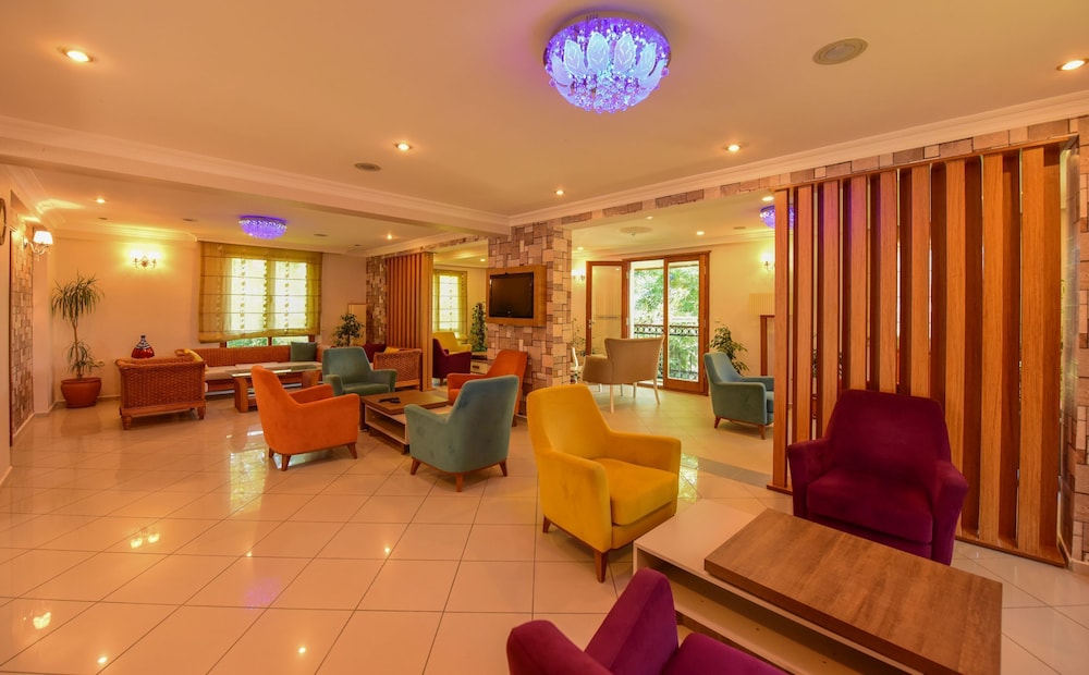 Perdikia Hill Family Resort Villas 43/68