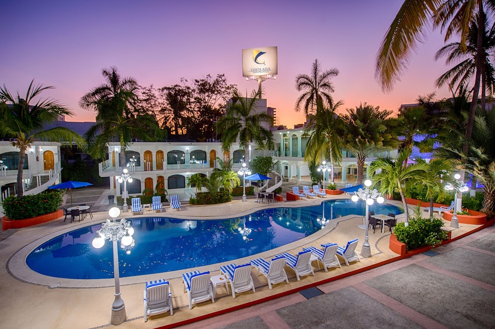 Hotel Costa Azul 50/57