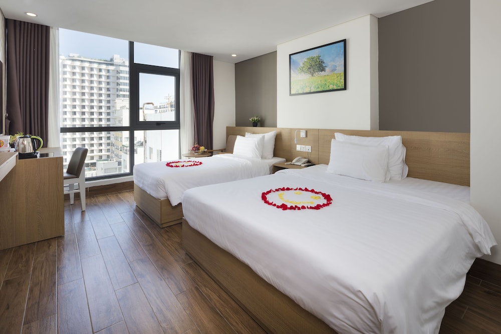 Smile Hotel Nha Trang 10/30