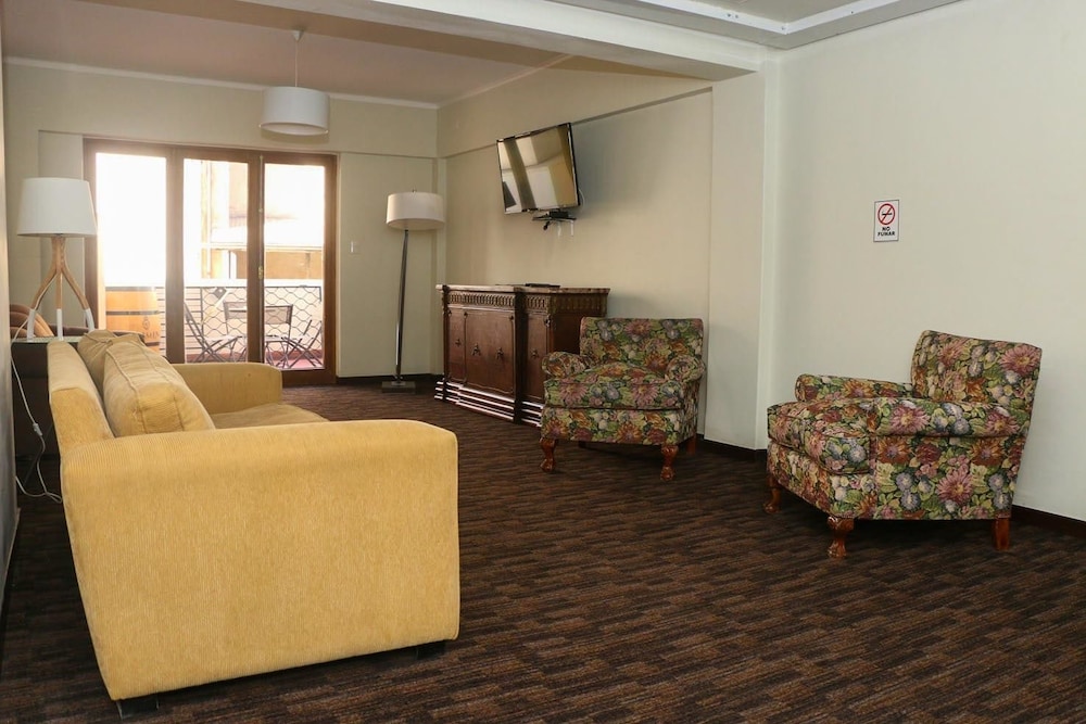 Hotel Plaza Nunoa 22/37