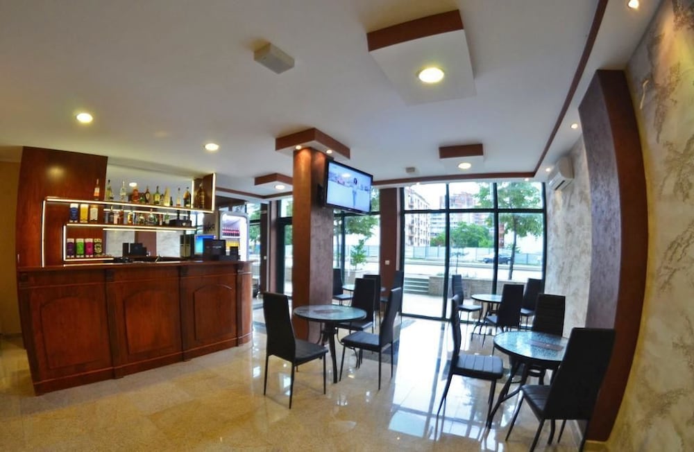 Central West Hotel 3/29