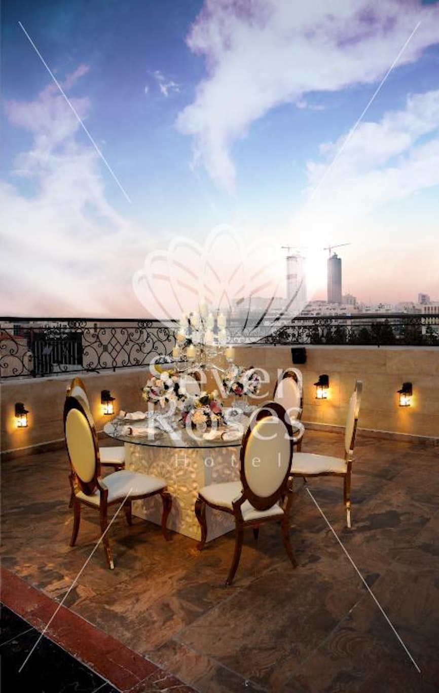 Seven Roses Hotel 23/49