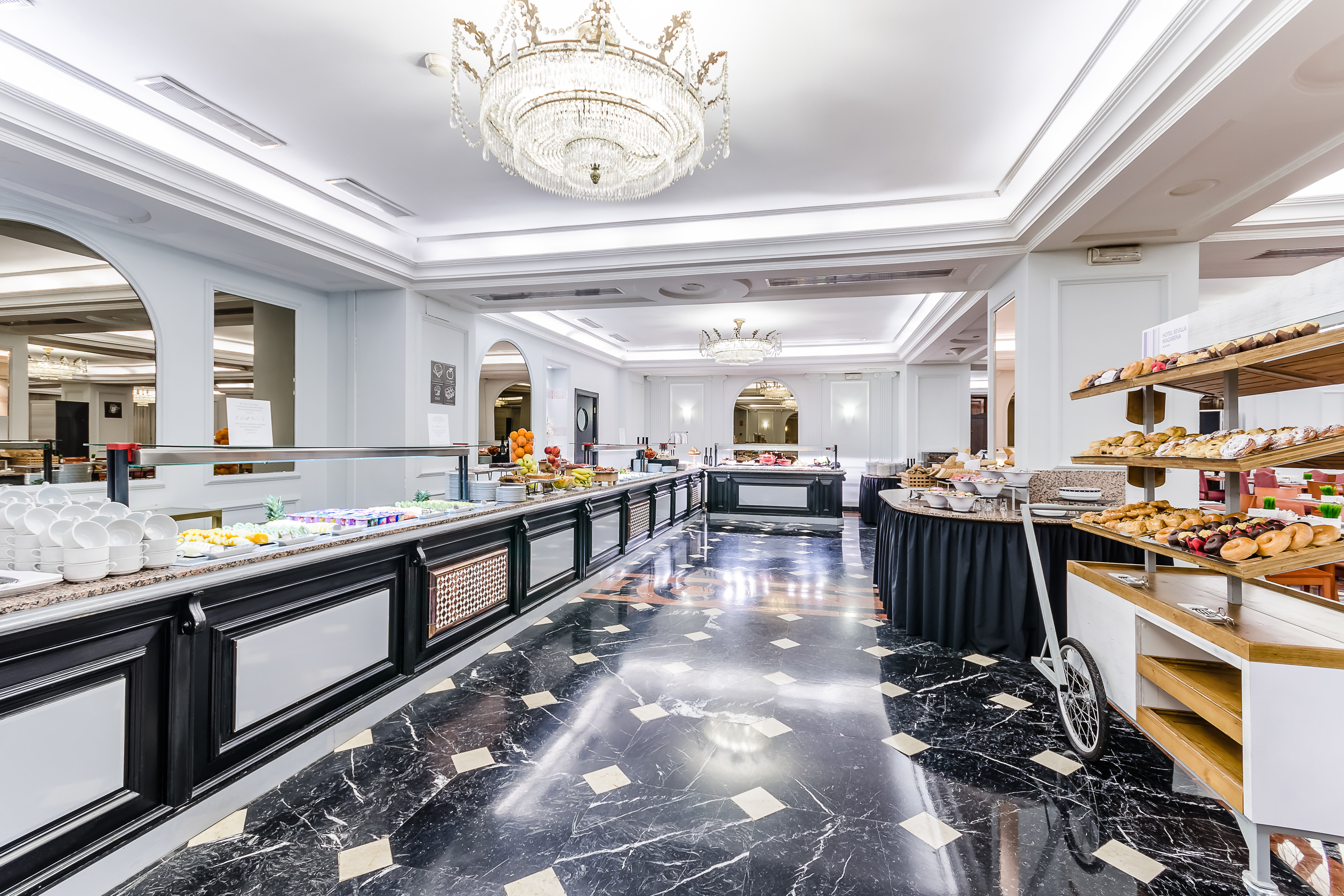 Lobby at Exe Sevilla Macarena, SEVILLE