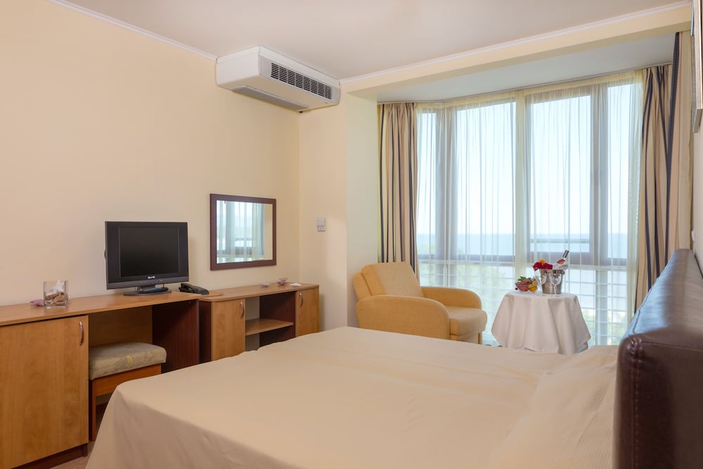 Perla Sun Park Hotel 12/47
