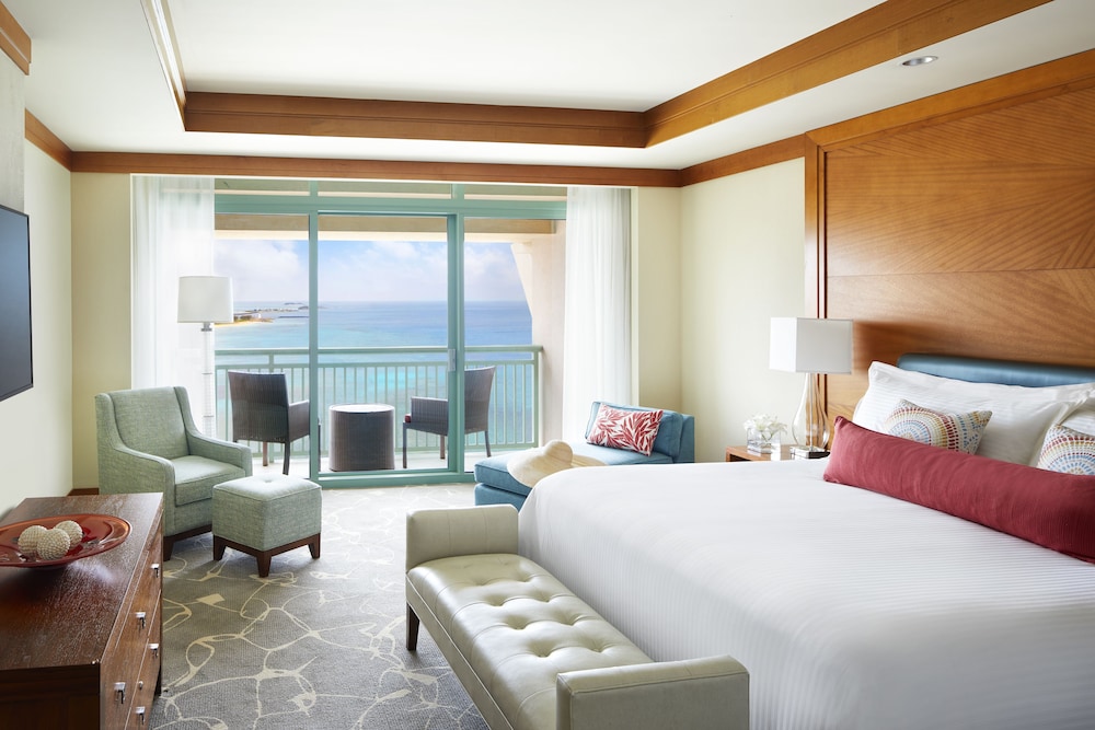 1 Bedroom, Azure, Suite, King Bed, Sofa