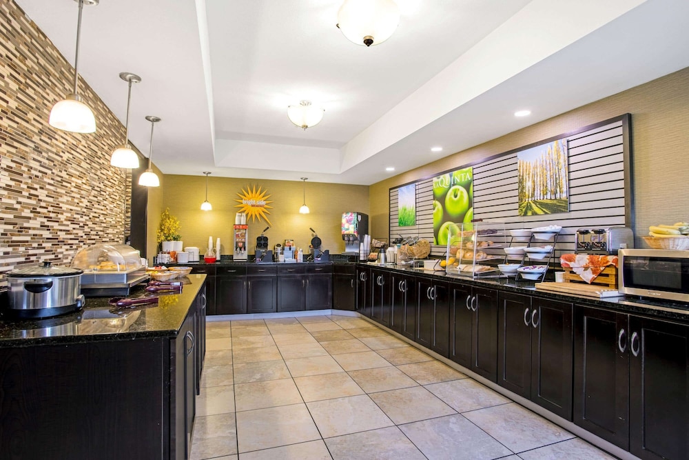 La Quinta Inn & Suites by Wyndham Lexington South / Hamburg 13/40