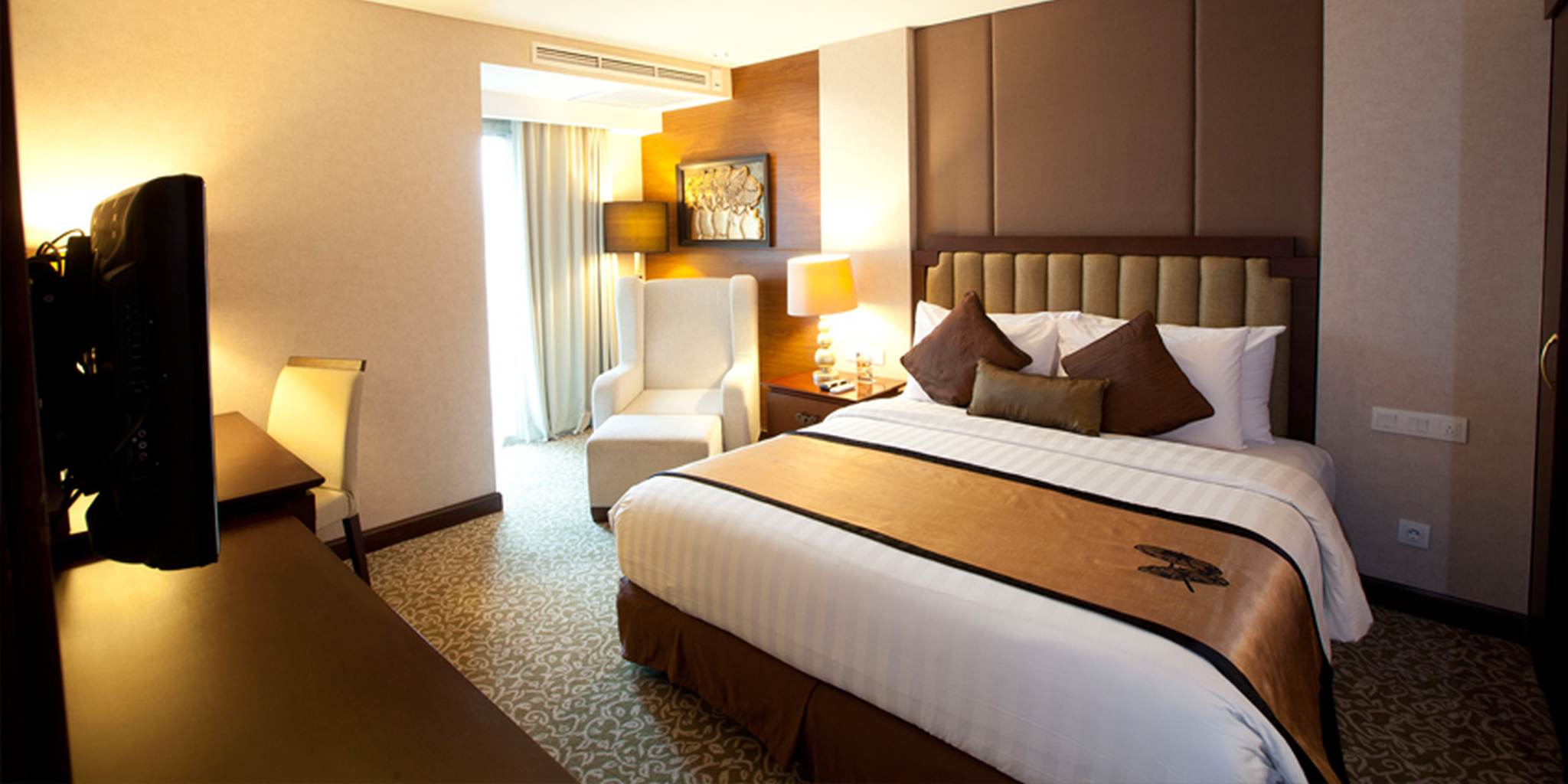 Parahyangan Suite
