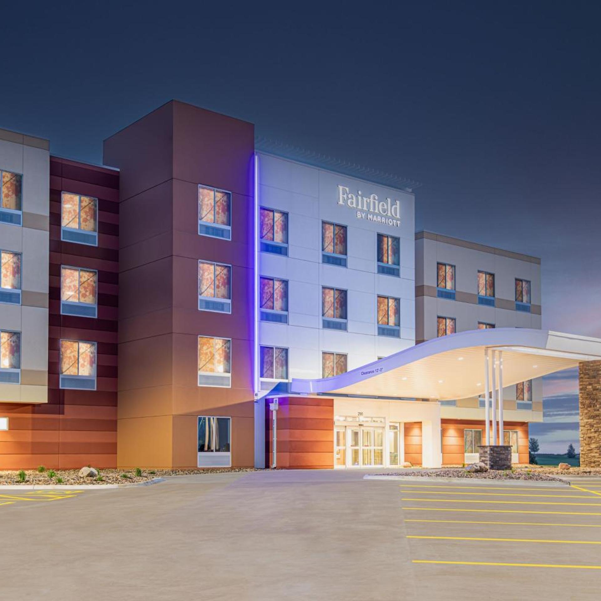 Fairfield by Marriott Inn & Suites Sioux Center 2/31