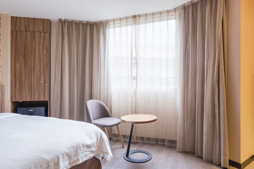 Shin Shin Hotels Songshan 38/55