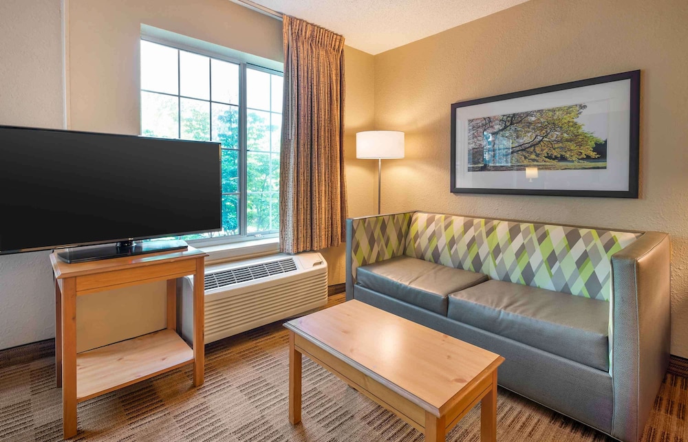Extended Stay America - Woodbridge - Newark 28/50