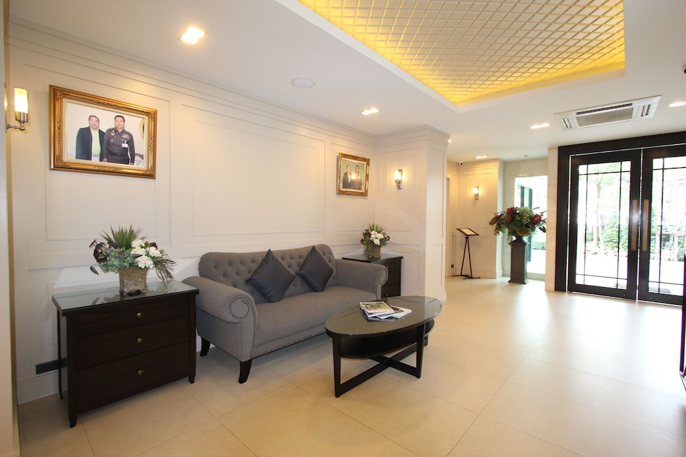 14 Residence 42/61