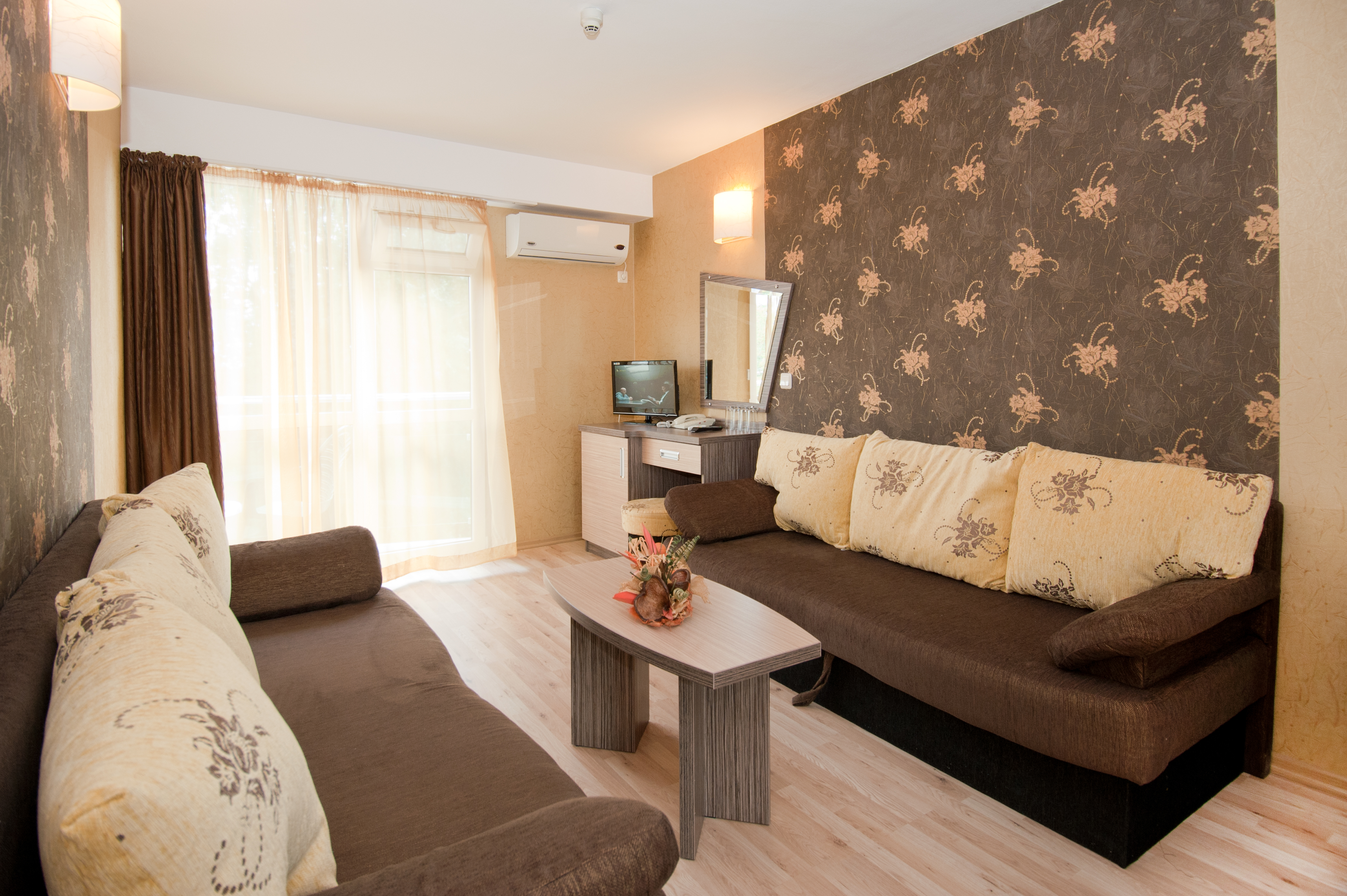 Kotva Hotel 34/66