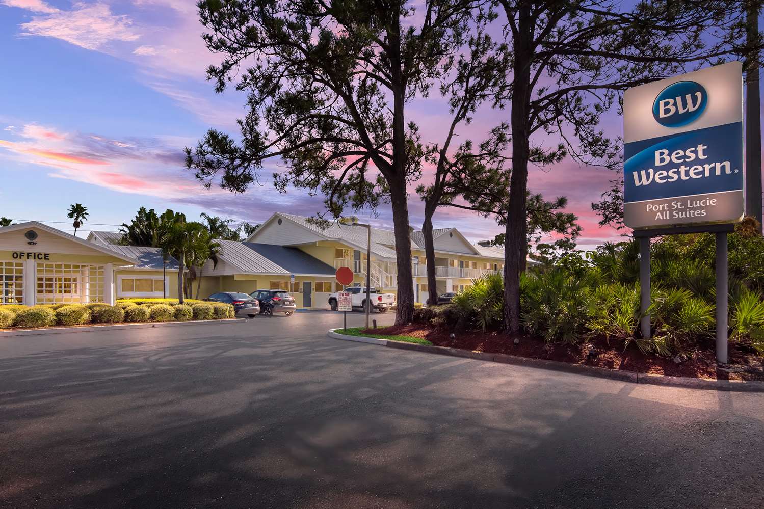 Best Western Port St. Lucie 35/38