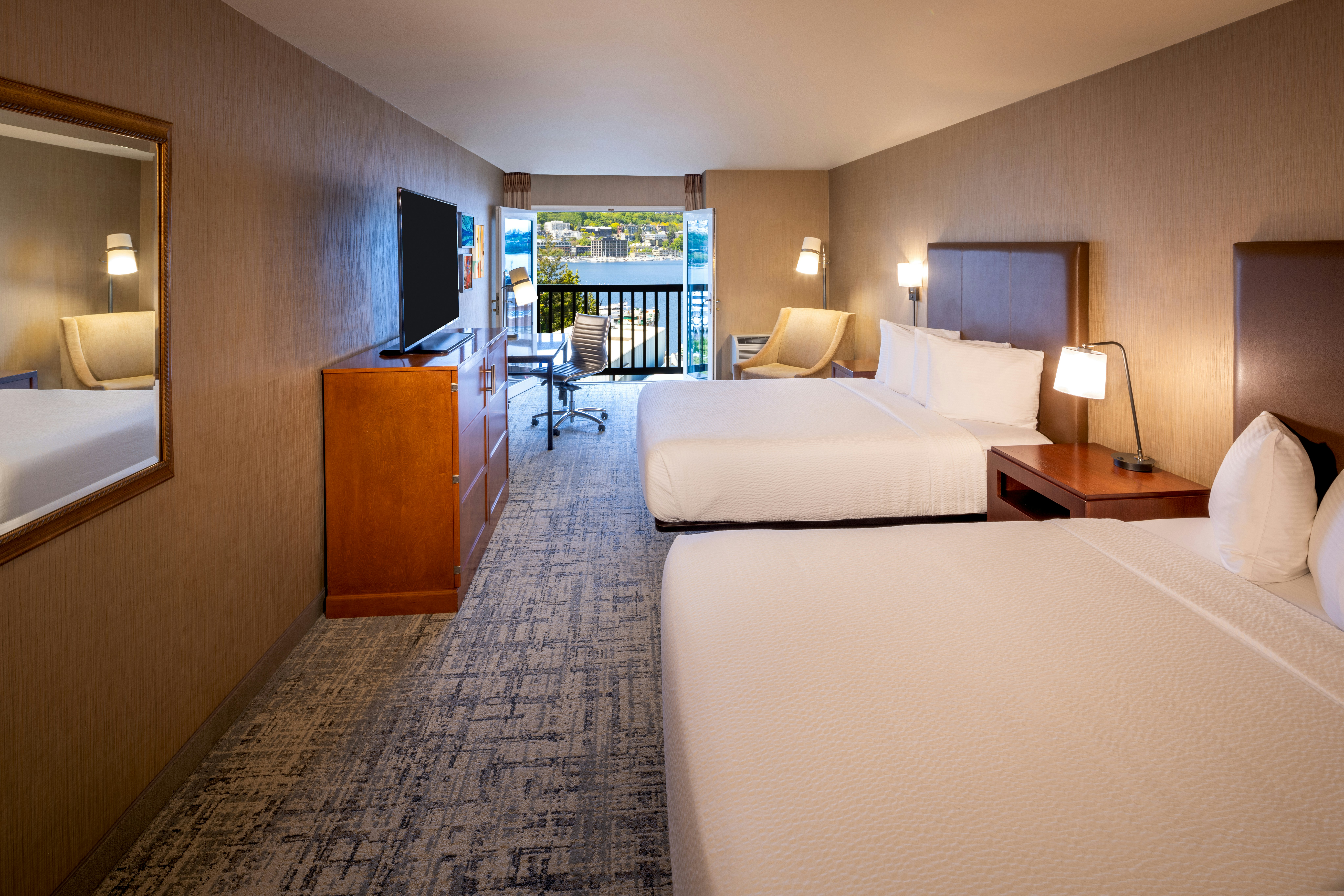 Silver Cloud Inn Lake Union 7/15