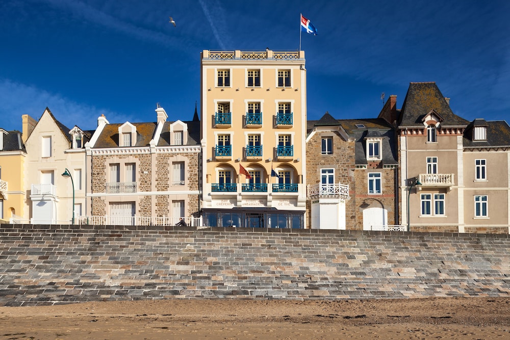 Logis Hotel Les Ambassadeurs 6/42