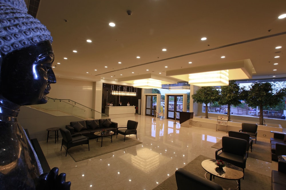 Goutham Grand Hotel 17/26