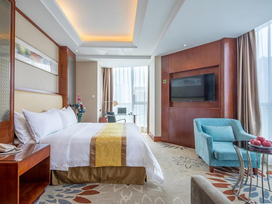 Hotel Vienna Nanchang County Chengbi Lake 11/21
