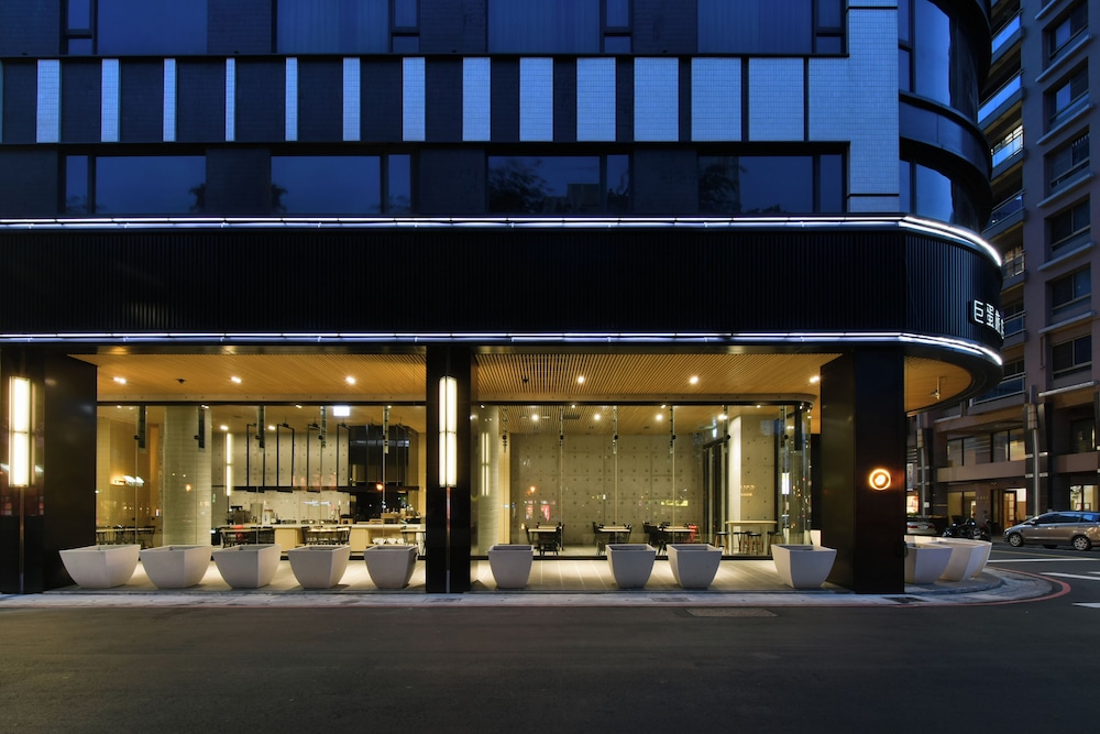 HOTEL R14 3/62